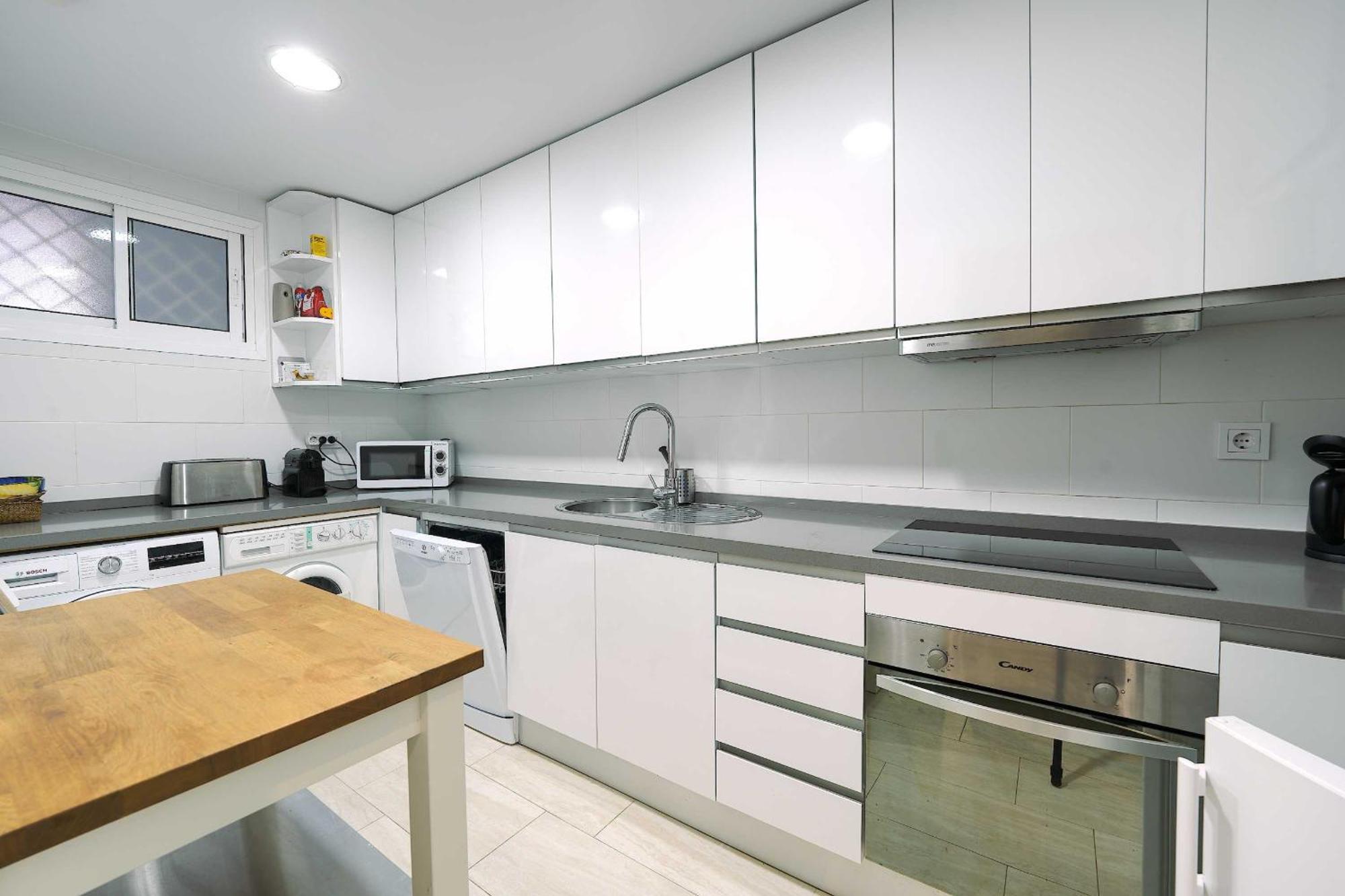 1104 First Line Beach Apartment Golden Beach Pool マルベーリャ エクステリア 写真